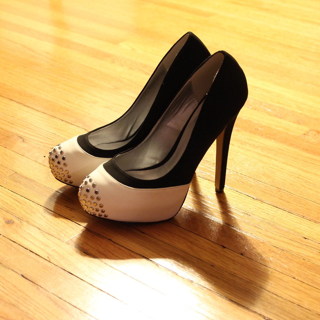 Naomi Campbell Feet & Shoe Size