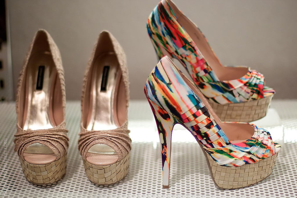 Denise Richards Feet & Shoe Size