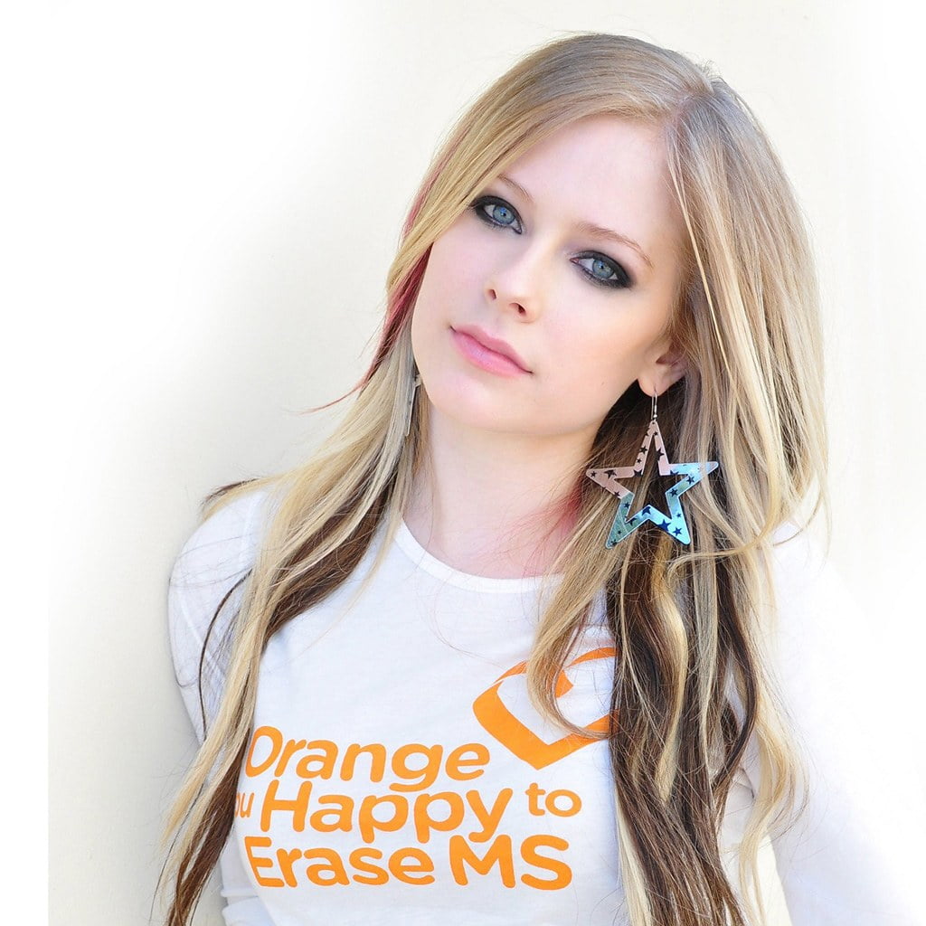 Avril Lavigne Plastic Surgery